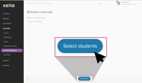 Remove courses page. An English course was entered. The "Select students" button is highlighted and the cursor is clicking it